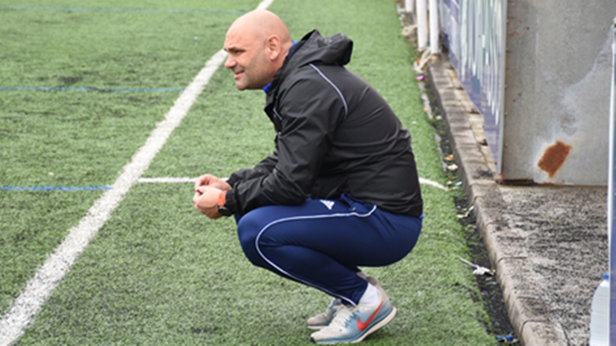 Fermín Álvarez renueva entrenador CD Covadonga