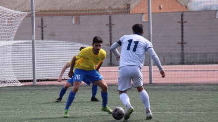 Jugadores CD San Fernando y FC Villanueva del Pardillo