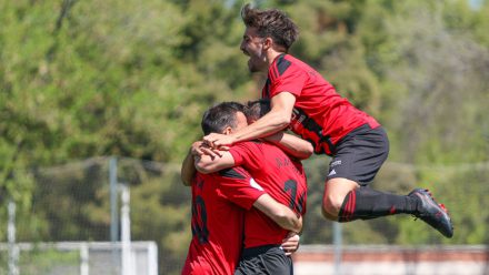 Celebración gol jugadores AD Unión Adarve