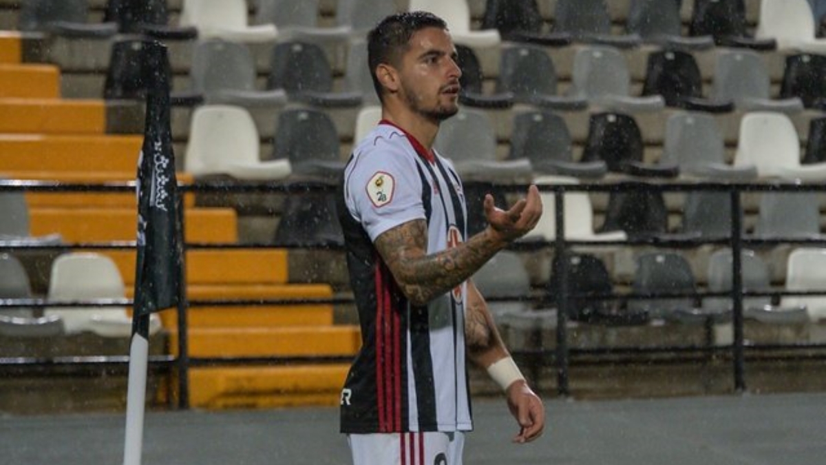 Tomás Sánchez durante un partido con el Badajoz