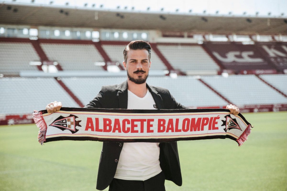 Rubén de la Barrera, entrenador del Albacete, en el Carlos Belmonte. Albacete Balompié