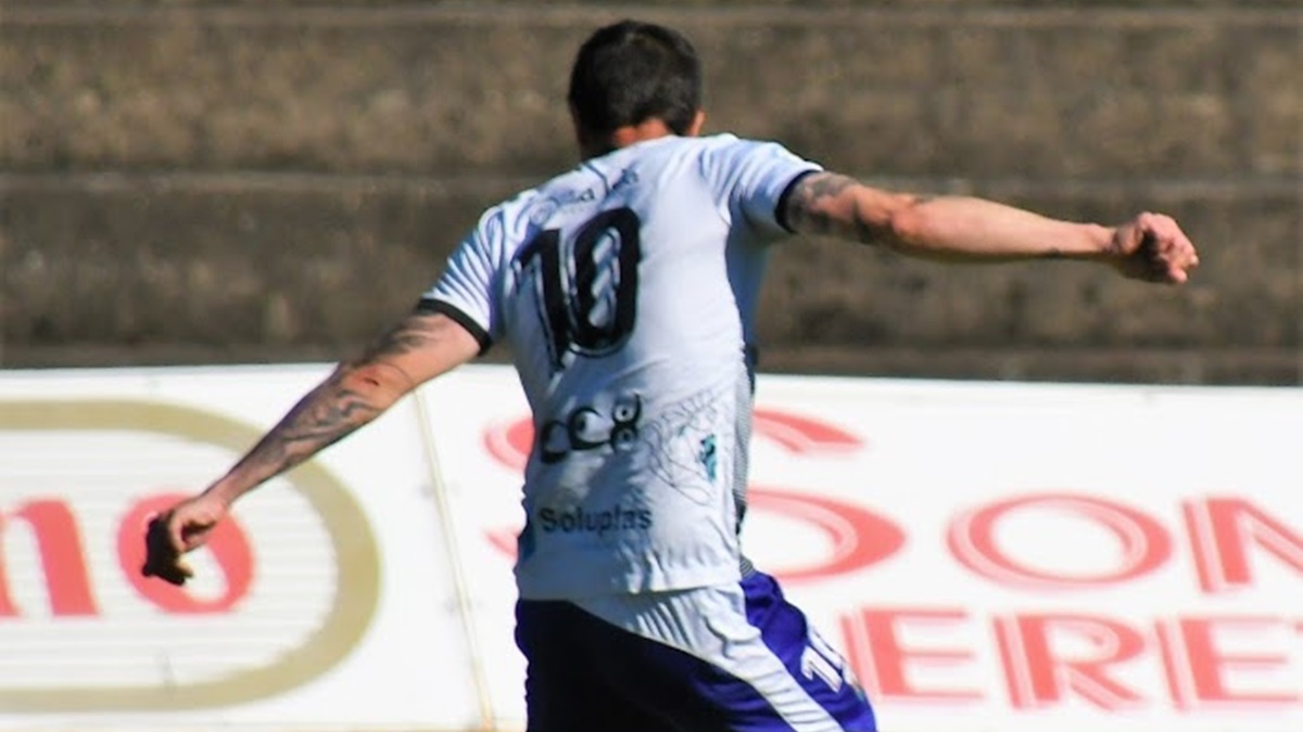 Aaron Fernández jugador UP Plasencia