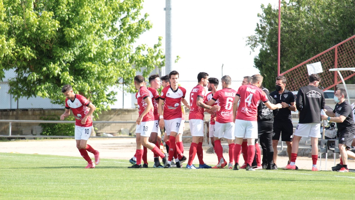 Celebración gol ante Plasencia