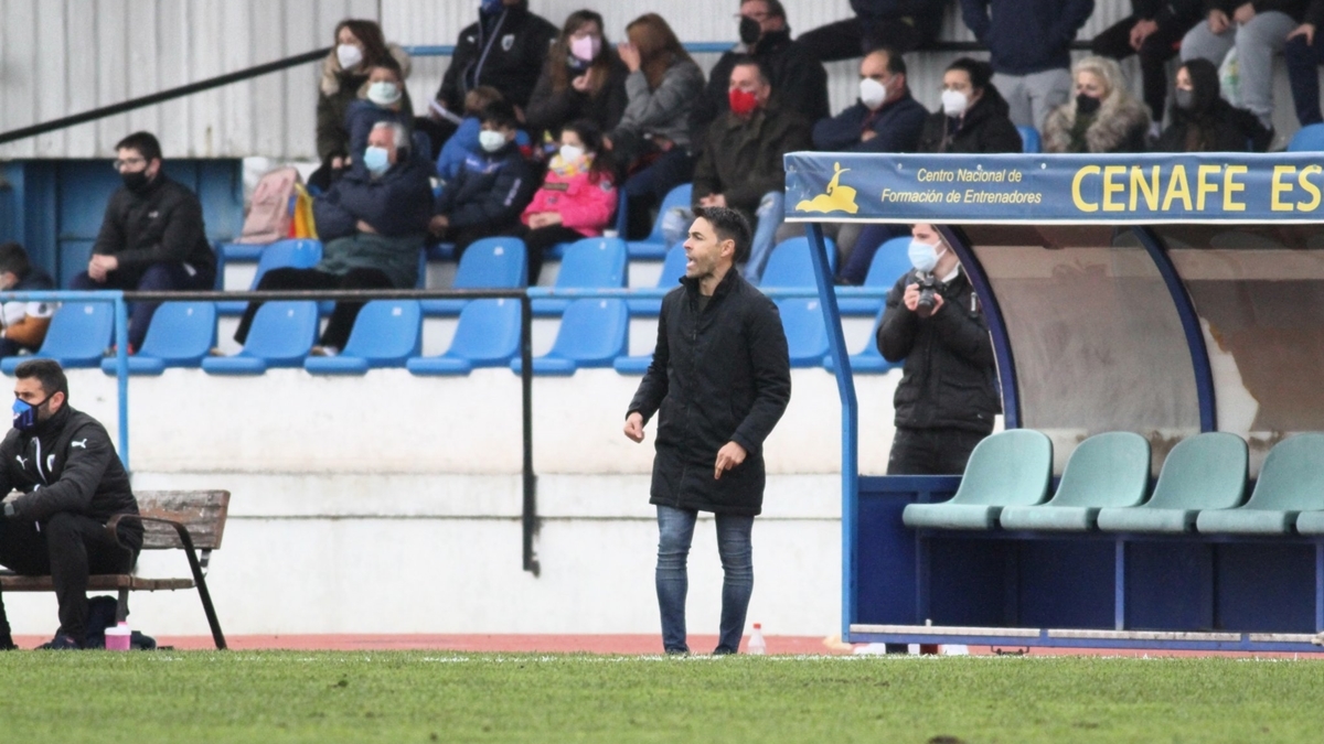 José Luis Navarro entrenador AD Parla