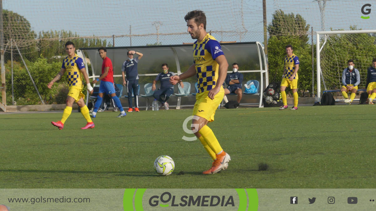 Jugador Alqueries contra Pobla Tornesa