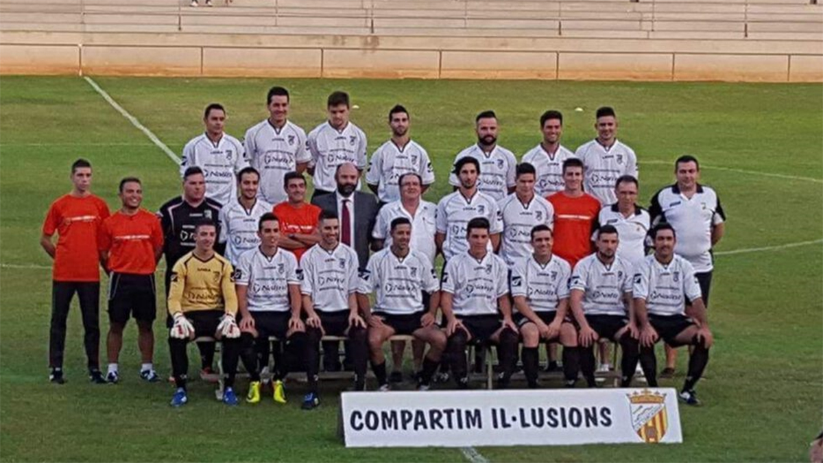 UD Carcaixent plantilla ascenso 2016-17