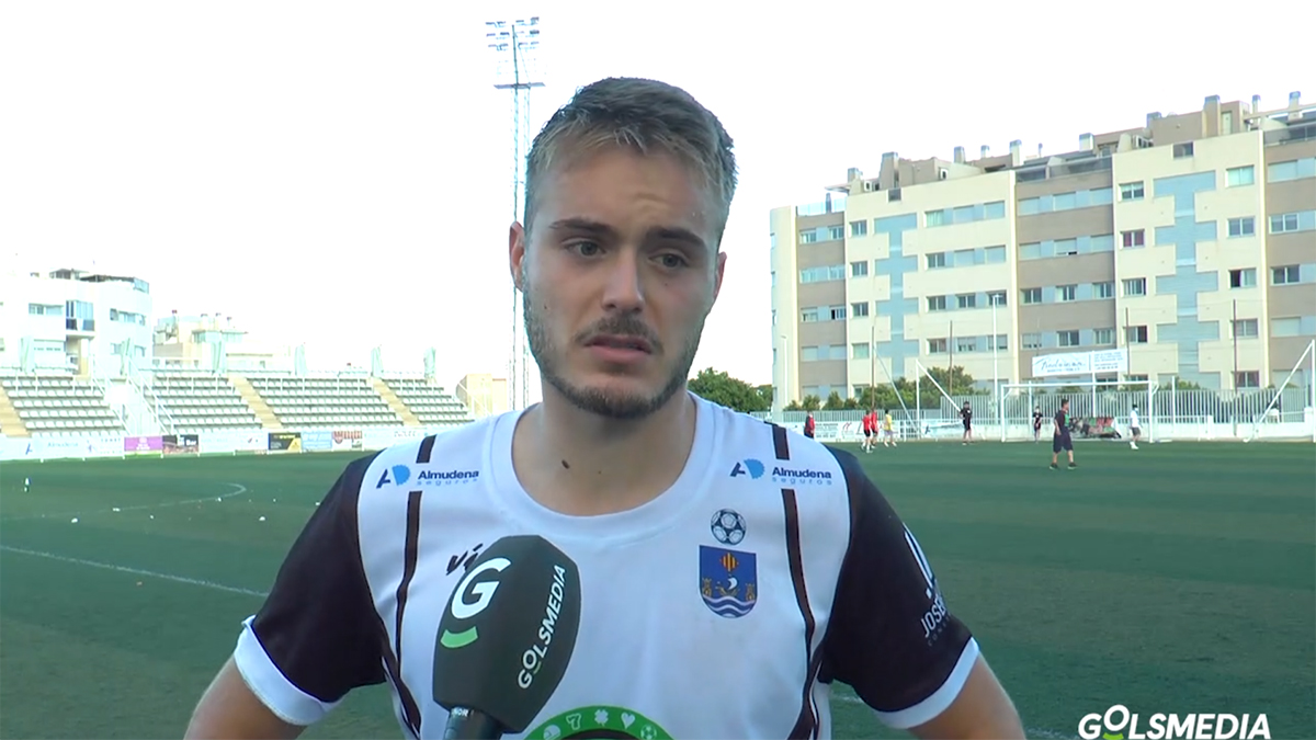 Xavi Llinares, jugador del Villajoyosa CF