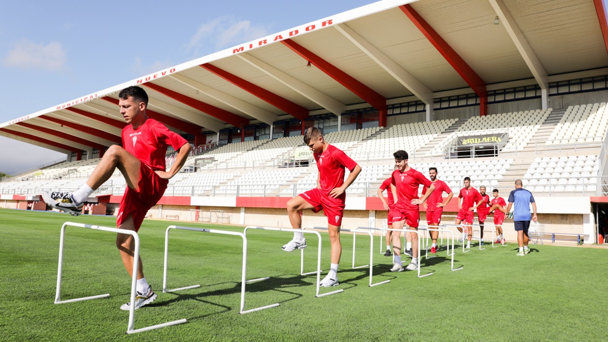 Algeciras CF Iván Ania fichajes