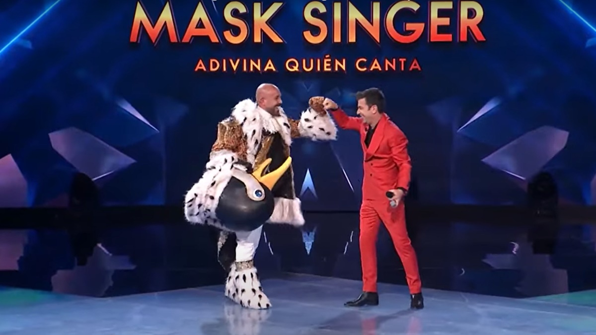 Pepe Reina Mask Singer