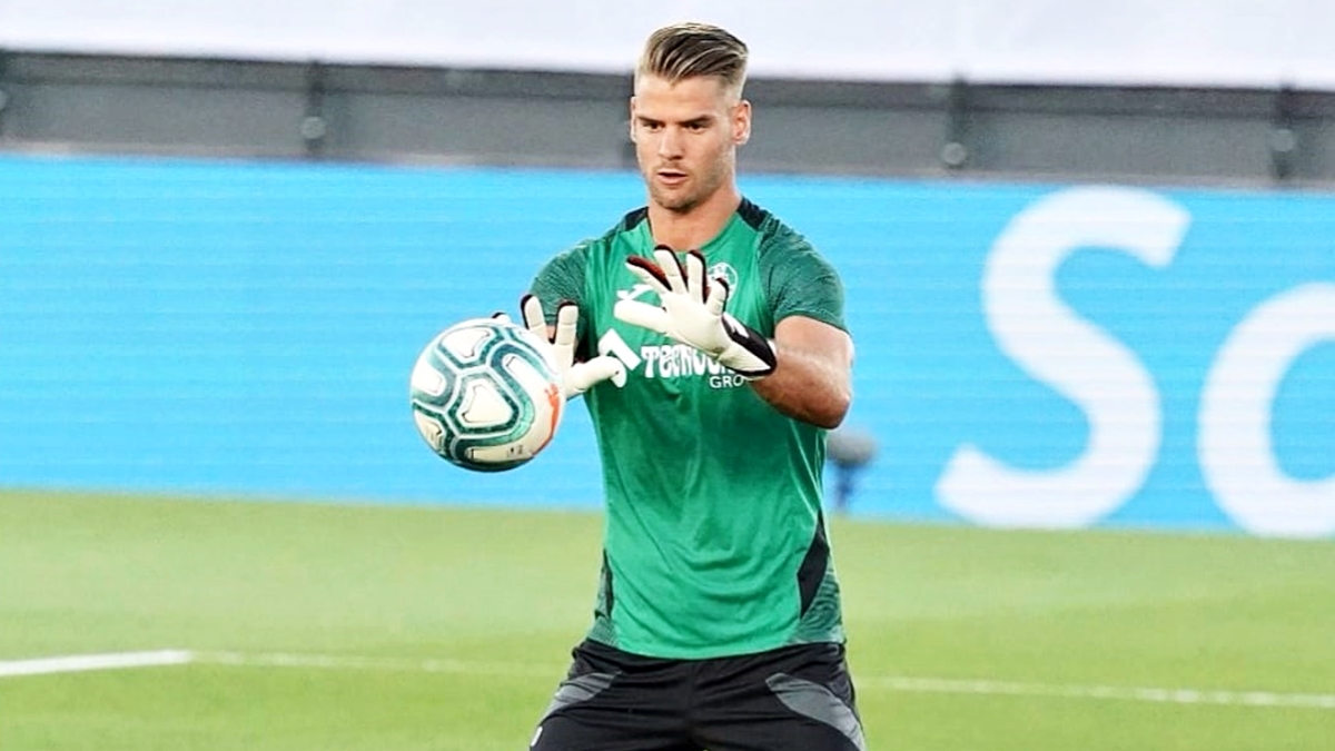 Marcos Lavín calentamiento Getafe CF