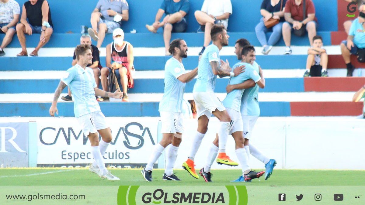 celebración gol CF La Nucia