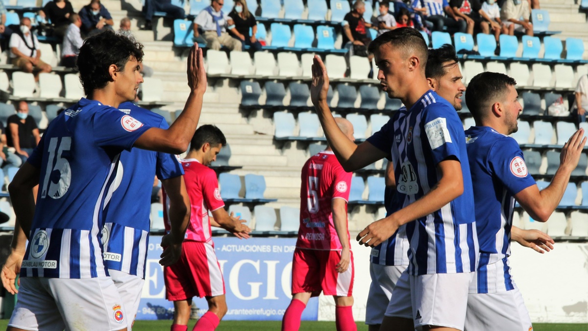 Celebración gol Gimnástica Torrelavega