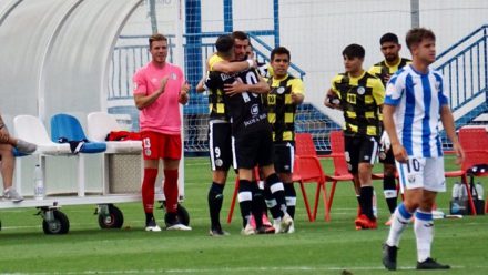 Diego Benito abrazo Jairo Morillas