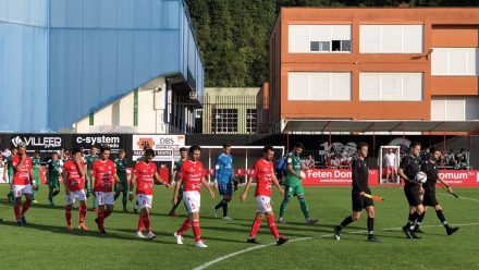 Jugadores CD Laredo y Osasuna Promesas