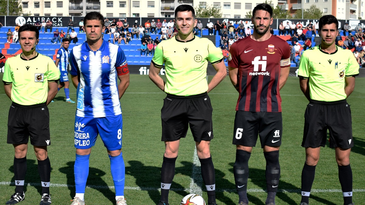 Capitanes Eldense y Águilas