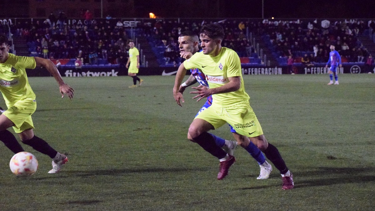 Jugadores Eldense y Amorebieta