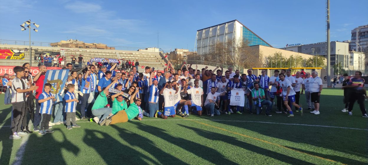 Así ha celebrado el Águilas FC ¡el primer ascenso del fútbol nacional