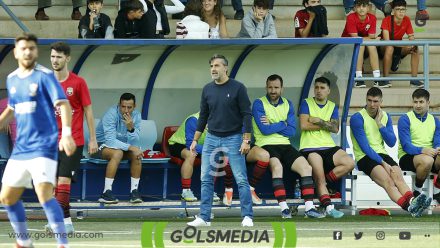 Javi Pons, entrenador del CD Utiel.