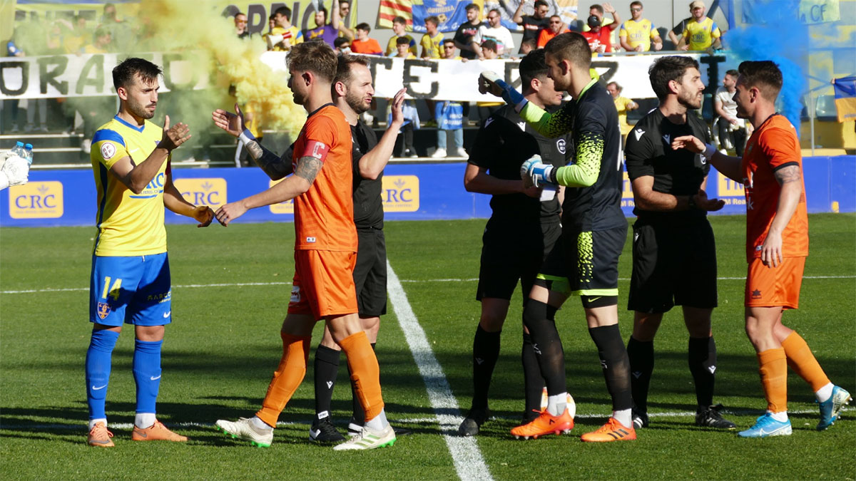 Orihuela vs Atzeneta en Los Arcos.