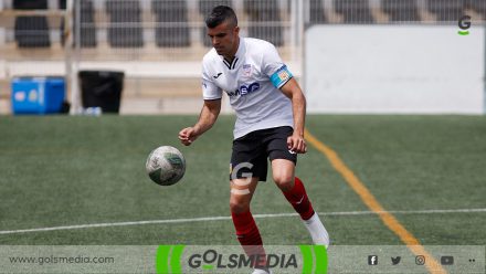 Amador, jugador del CD Buñol.