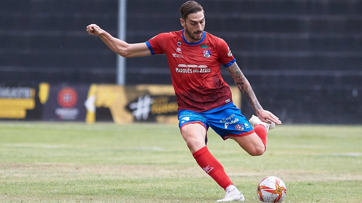 Adrián Jiménez