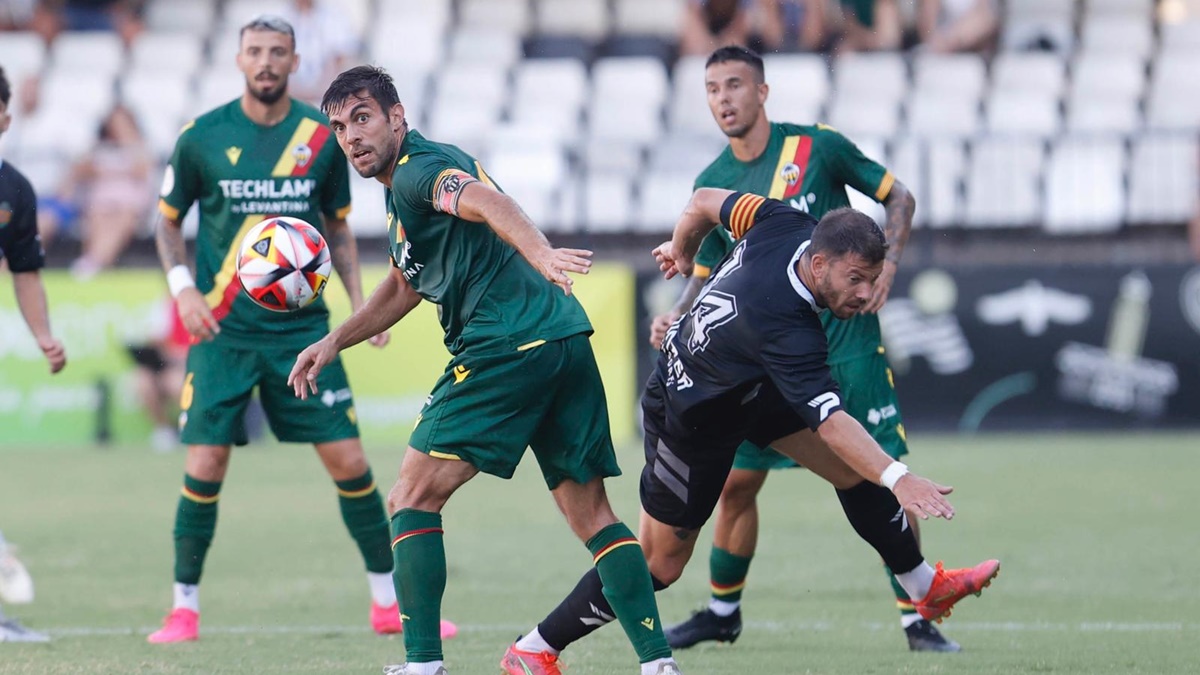 CD Castellón vs UE Cornellá