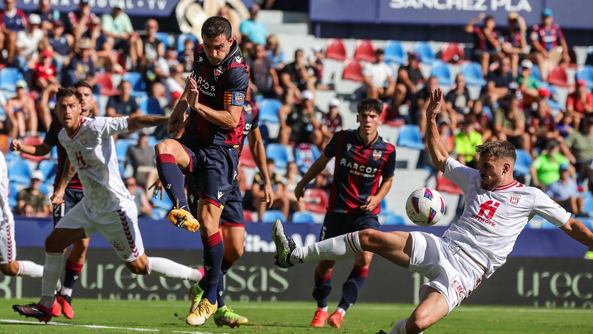 Partido Levante ante Eldense