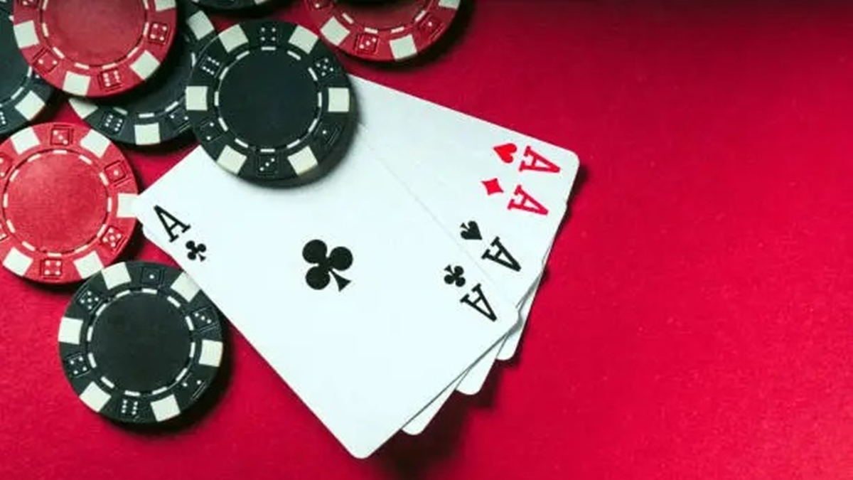 Tácticas compartidas de póker