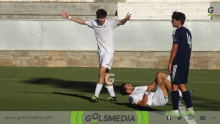 Aarón Cardos, jugador del CD Olímpic de Xàtiva.