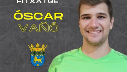 Óscar Vaño, portero del CF Aielo.