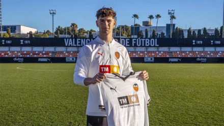 Álex Serradell, nuevo jugador del Valencia Mestalla. Foto: Valencia CF.