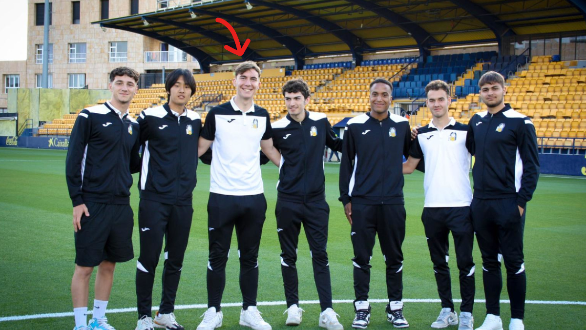 Hugo Ballester en su debut con el Silla