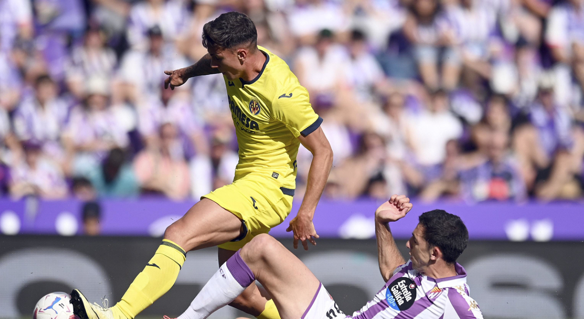 Villarreal B completes its relegation in opposition to a Valladolid that returns to the First Division