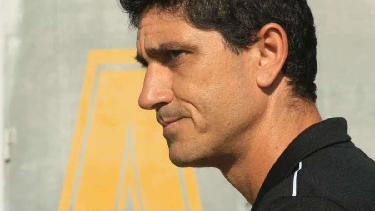 Juanma Pavón, entrenador del CD Atlético Paso. Foto: CLUB. 