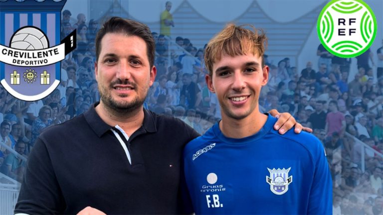 Víctor Poveda fichaje del Crevillente Deportivo.