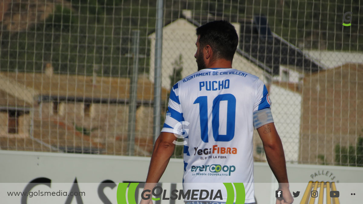 Pucho, jugador del Crevillente Deportivo.