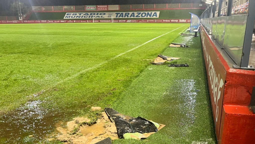 Estadio Municipal de Tarazona afectado por las lluvias