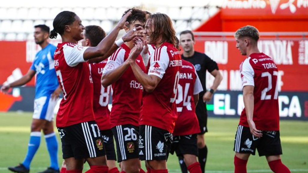 El Real Murcia se clasifica para la fase nacional de Copa Federación