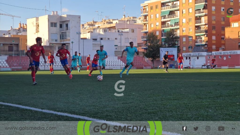 Atlético Saguntino vs CF La Nucía en El Fornás.