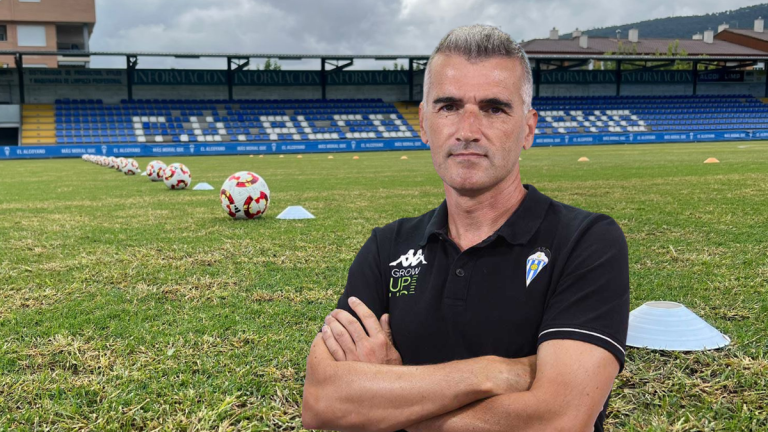 Vicente Parras, entrenador del CD Alcoyano. Foto: CD Alcoyano.