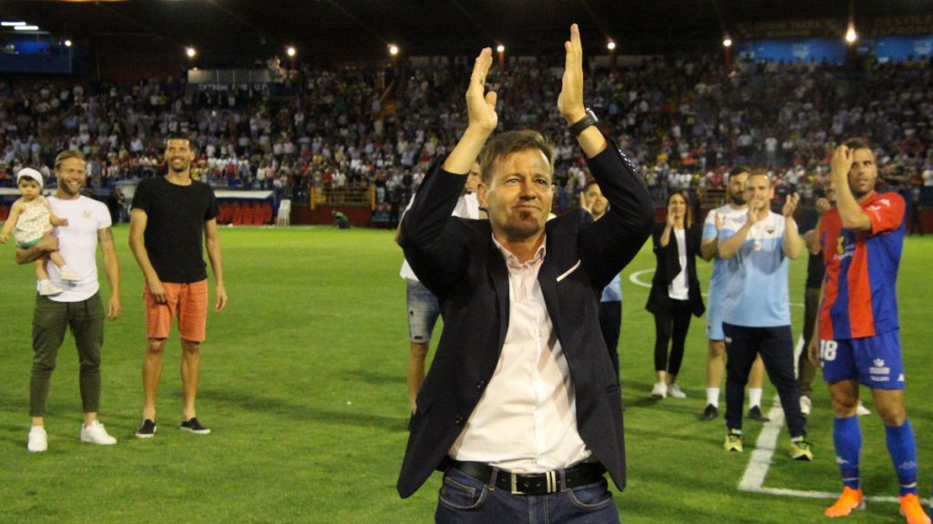 Manu Mosquera, en su etapa de entrenador del Extremadura UD. Foto: Extremadura UD.