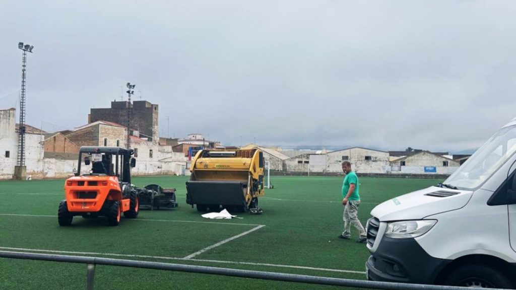 Las obras en el Quatre Camins, campo del Canals. Foto: Ajunt. de Canals.