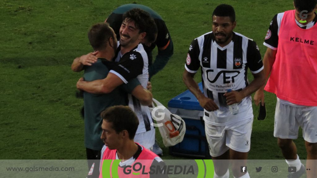 Jefrie, jugador de la UD Castellonense en Buñol.