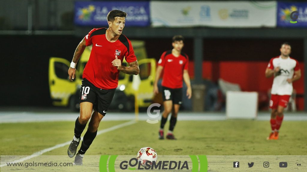 Leo Ramírez, jugador del CF La Nucía.