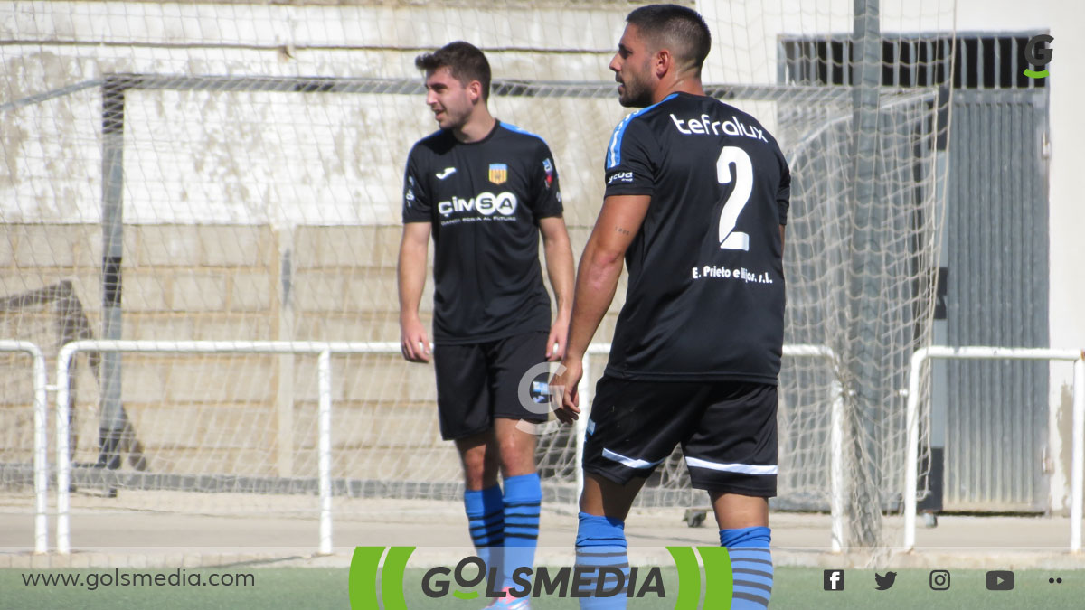 Adri Pérez, jugador del CD Buñol. 