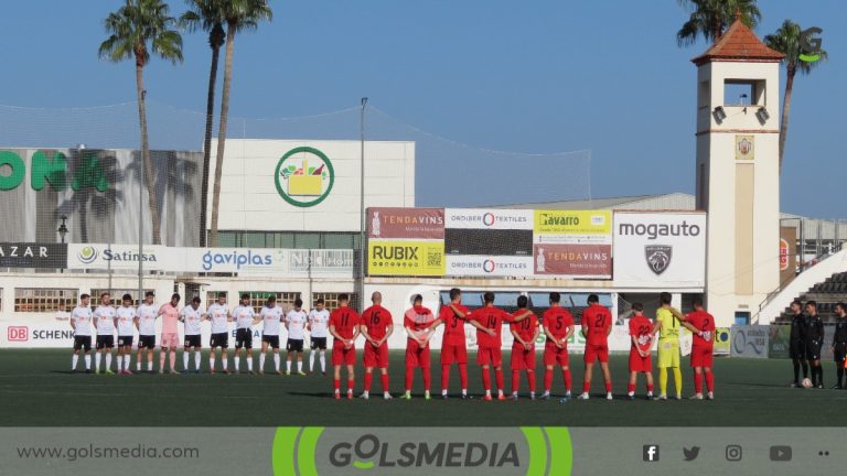 Ontinyent 1931 vs Crevillente Deportivo en El Clariano.