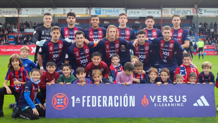 Once inicial del Yeclano Deportivo. Foto: club.