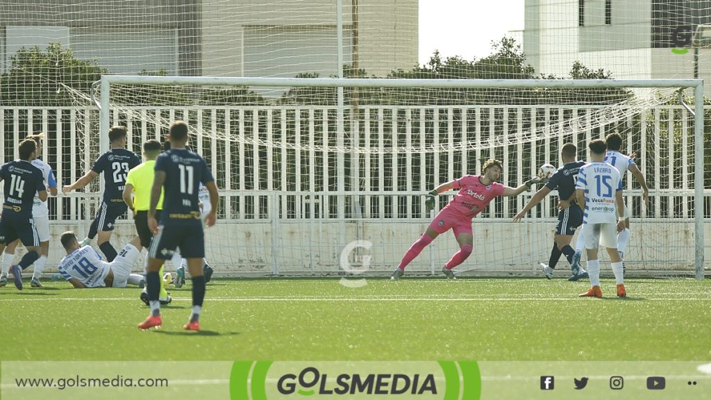 CF Benidorm vs Crevillente Deportivo.