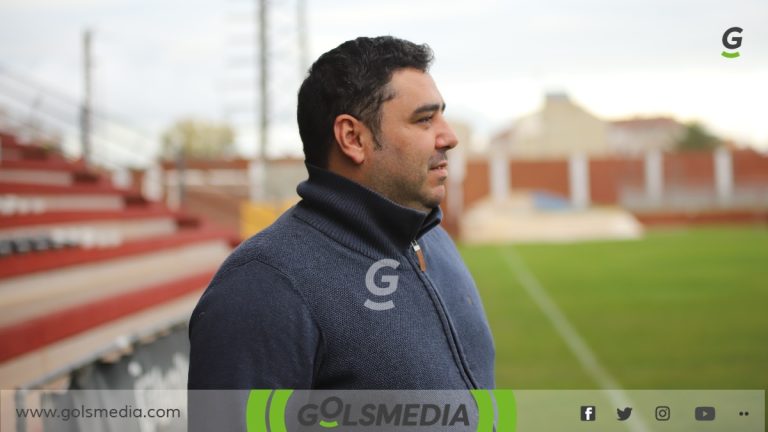 Juan Castillo, entrenador del Novelda Unión.