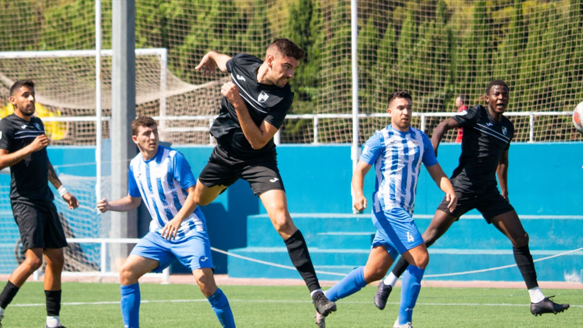 Andrés Alarcón, jugador del Odisea FC. 